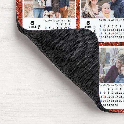 2024 Kalender Roter Glitzer 12 Familienfoto Collag Mousepad (Ecke)