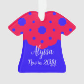 2024 neue Mädchen Name auf Kleiderschmuck Ornament (Vorderseite)