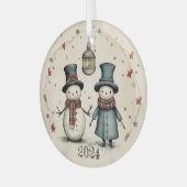 2024 Snowman Ornament Aus Glas (Vorderseite links)