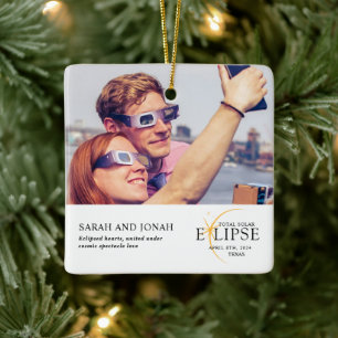 2024 Solar Eclipse Foto Paare Geschenke insgesamt Keramikornament