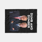 2024 Trump 2024 Wahldum und dumme Politik Fleecedecke (Vorderseite (Horizontal))
