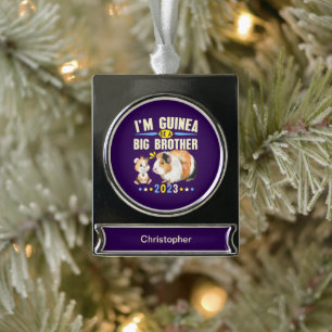 2024 wird ein großer Bruder - Guinea Pig Pun Banner-Ornament Silber