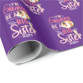 2024 wird eine große Schwester - Guinea Pig Pun Geschenkpapier (Rolleneckpunkt)