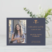 2025 Abschluss der Kindergärtnerei Modernes Foto Ankündigung (Stehend Vorderseite)