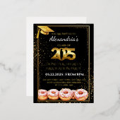 2025 Abschluss "Donuts and Degrees" Folie Einladungspostkarte (Vorderseite/Rückseite)