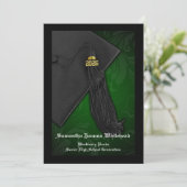 2025 Abschluss "Green and Black Tassel Charm" Einladung (Stehend Vorderseite)
