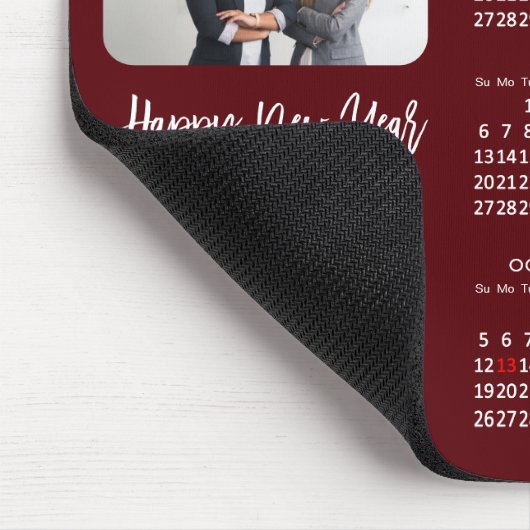 2025 Calendar Business 2 Foto Modern Red Simple Mousepad (Ecke)