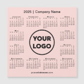 2025 Calendar Company Logo auf Coral Pink Magnet (Vorderseite)