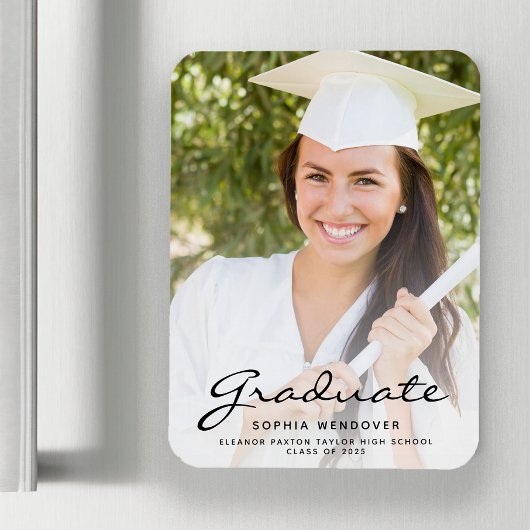 2025 Foto White Black Script Grad Ankündigung Magnet