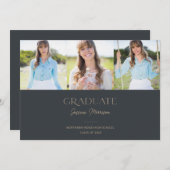 2025 Graduate Script Name Gray Graduation Party Einladung (Vorne/Hinten)