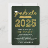 2025 Graduate Sketch Retro Chalkboard Grad Party Einladung (Vorderseite)