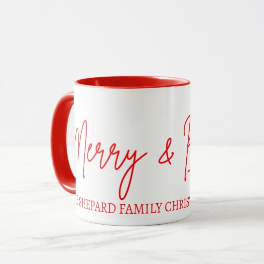 2025 Modern Merry and Bright Red Pink Christmas Tasse (Vorderseite Links)