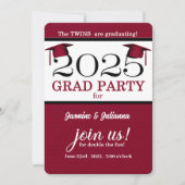 2025 Twin Graduate Red Pinstripe Foto Abschluss Einladung (Vorderseite)