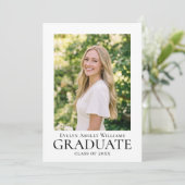 2026 Commencement Ceremony Invitation Photo Card Einladung (Stehend Vorderseite)