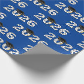 2026 Congrats Grad Word Cloud on Blue Geschenkpapier (Ecke)