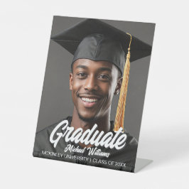 2026 Graduation Party Photo Modern Graduate Sockelschild
