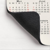2026 Kalender Einfach Beige Schwarz Rot Mousepad (Ecke)