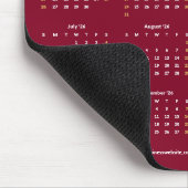 2026 Kalender Firmenlogo QR-Code Burgunder Foto Mousepad (Ecke)