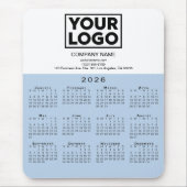 2026 Kalender Firmenlogo Text Hellblau Weiß Mousepad (Vorne)