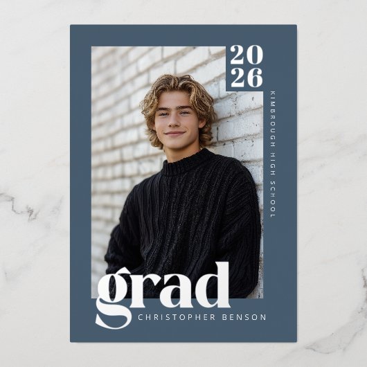 2026 Modern Blue 4 Photo Graduation Silver Folieneinladung (Vorderseite)