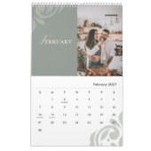 2026 Modern Classic Sage Damask Chic Couple  Kalender (Feb 2027)