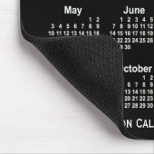 2026 Neon White Calendar von Janz Mousepad (Ecke)