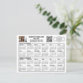 2027 2028 Kalender mit Logo, QR-Code, Foto Postkarte (Stehend Vorderseite)