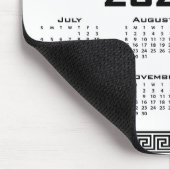 2027 Kalender, Griechisches Mäander, Schwarz auf W Mousepad (Ecke)