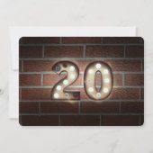 20. Geburtstagsparty-Marquee-Leuchten auf Backstei Einladung (Vorderseite)