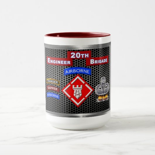 20. Mighty Engineer Brigade-Im Flugzeug Tasse (Zentrum)