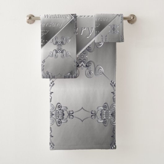 20th Platinum Emerald Anniversary Bath Towel Set (Insitu)