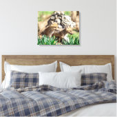 20x16 Fox Kits im Hudson Valley Leinwanddruck (Insitu (Schlafzimmer))