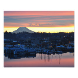 20X16 Rainier und Marina in Olympia, WA Fotodruck