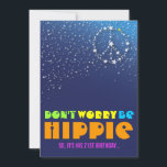 21. Geburtstag: Party Einladungen für Frieden<br><div class="desc">Kennt ein Hippie-Kind, das 21 wird? Warum Freak out, wenn man eine GRILLEN und nur Frieden aus... ? Laden Sie Ihre Freunde zu einem Hippie-60er-Party ein, das sich mit dieser dunkelblauen Nachthimmel-Einladung, die mit Sternen besticht, die in ein Friedenszeichen eintauchen, ausruht, und fühlen Sie sich viel kühler. Farbenfroh und lustig...</div>