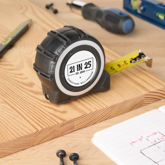 21. Geburtstag personalisiert 21. Est 2004 Maßband (Holzbau)
