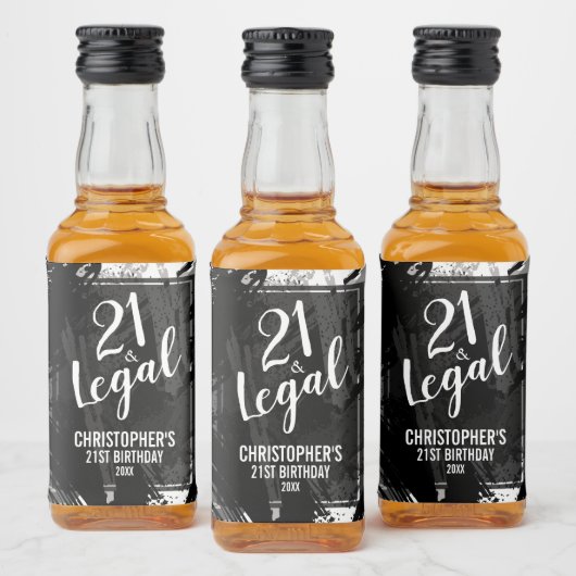 21 und Legal Black Gray Camouflage Custom Mini Alkoholflaschenetikett (Flaschen)