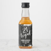 21 und Legal Black Gray Camouflage Custom Mini Alkoholflaschenetikett (Vorderseite)