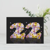 22. Geburtstagsparty mit Blumenbriefen Einladung (Stehend Vorderseite)