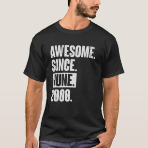 22 Jahre alt 22. Geburtstag Phantastisch seit Juni T-Shirt