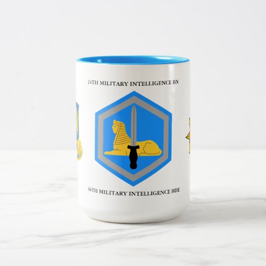 24. MILITÄRISCHE INTELLIGENZ-BATTALION 66. M I BDE ZWEIFARBIGE TASSE (Mittel)