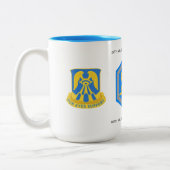 24. MILITÄRISCHE INTELLIGENZ-BATTALION 66. M I BDE ZWEIFARBIGE TASSE (Links)