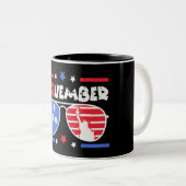 24. November Zweifarbige Tasse (VorderseiteRechts)