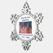 250th Anniversary USA Patriotic God Bless America  Schneeflocken Zinn-Ornament (Rechts)