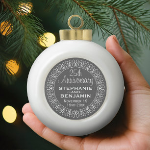 25. Hochzeits-Jahrestag personalisiert Keramik Kugel-Ornament