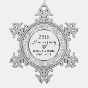 25. Hochzeitsfeier von Weiß und Silber Schneeflocken Zinn-Ornament