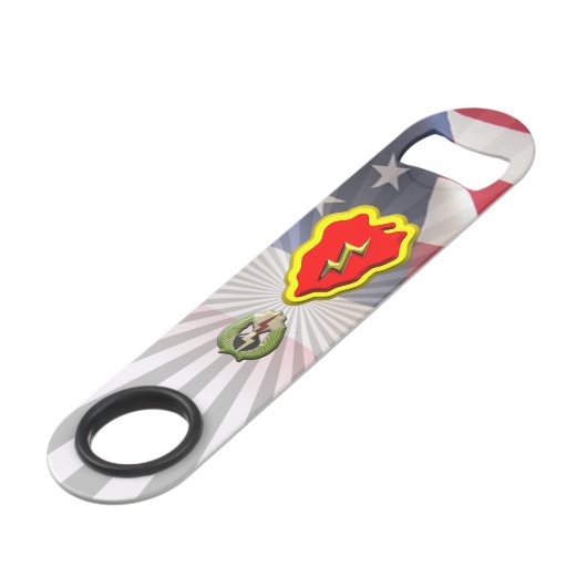 25. Infanterieabteilung "Tropischer Blitz" Speed Flaschenöffner (Vorderseite Schrägansicht)