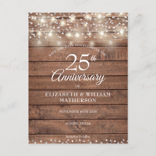 25. Jubiläum String Lights Wood Save the Date Ankündigungspostkarte (Vorderseite)