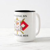25. SIGNAL BATTALION 160. SIGNAL BRIGADE ZWEIFARBIGE TASSE (VorderseiteRechts)