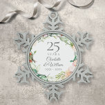 25. Silver Wedding Jubiläum Floral Watercolor Schneeflocken Zinn-Ornament<br><div class="desc">Mit einer zarten Aquarellblütengarage kann dieser schicke botanische 25-jährige Hochzeitstag-Sake mit Ihren Jubiläumsinformationen in einem eleganten Silbertext personalisiert werden. Entwickelt von Thisisnotme©</div>