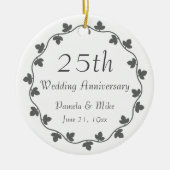 25. Silver Wedding Jubiläum Ivy Wreath Keramik Ornament (Vorne)